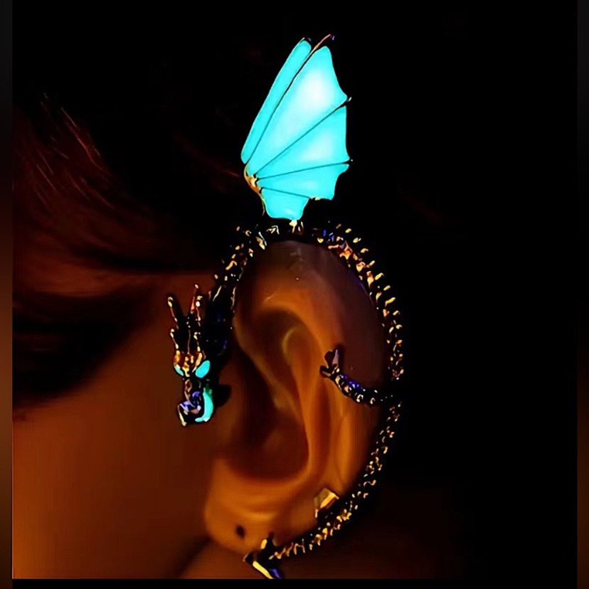Uv Reactive Dragon Ear Cuff Glows Under Blacklight